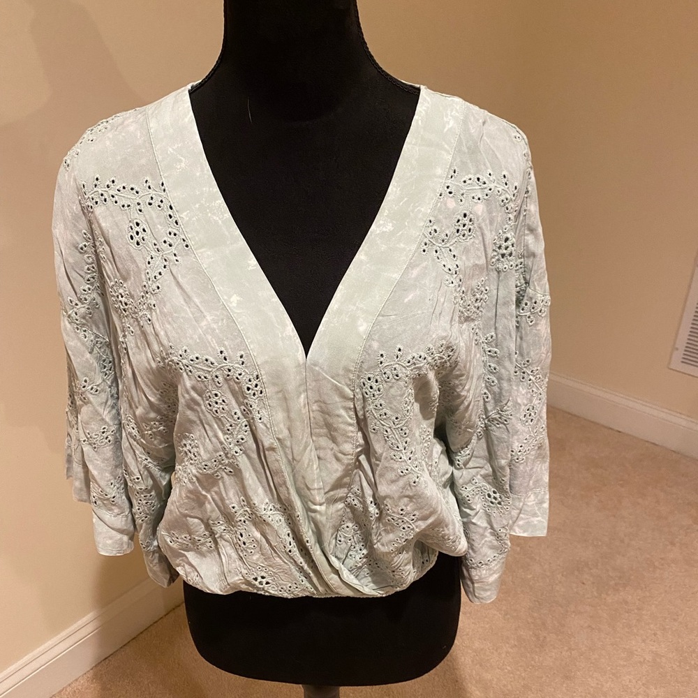 Versatile and cute top